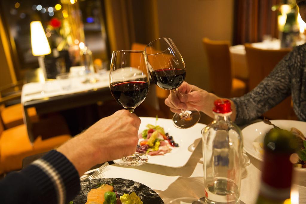 Hotel Restaurant Talens Coevorden Bagian luar foto