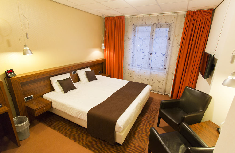 Hotel Restaurant Talens Coevorden Bagian luar foto